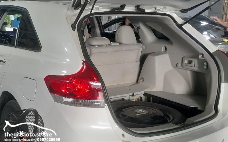 Độ âm thanh xe Toyota Venza