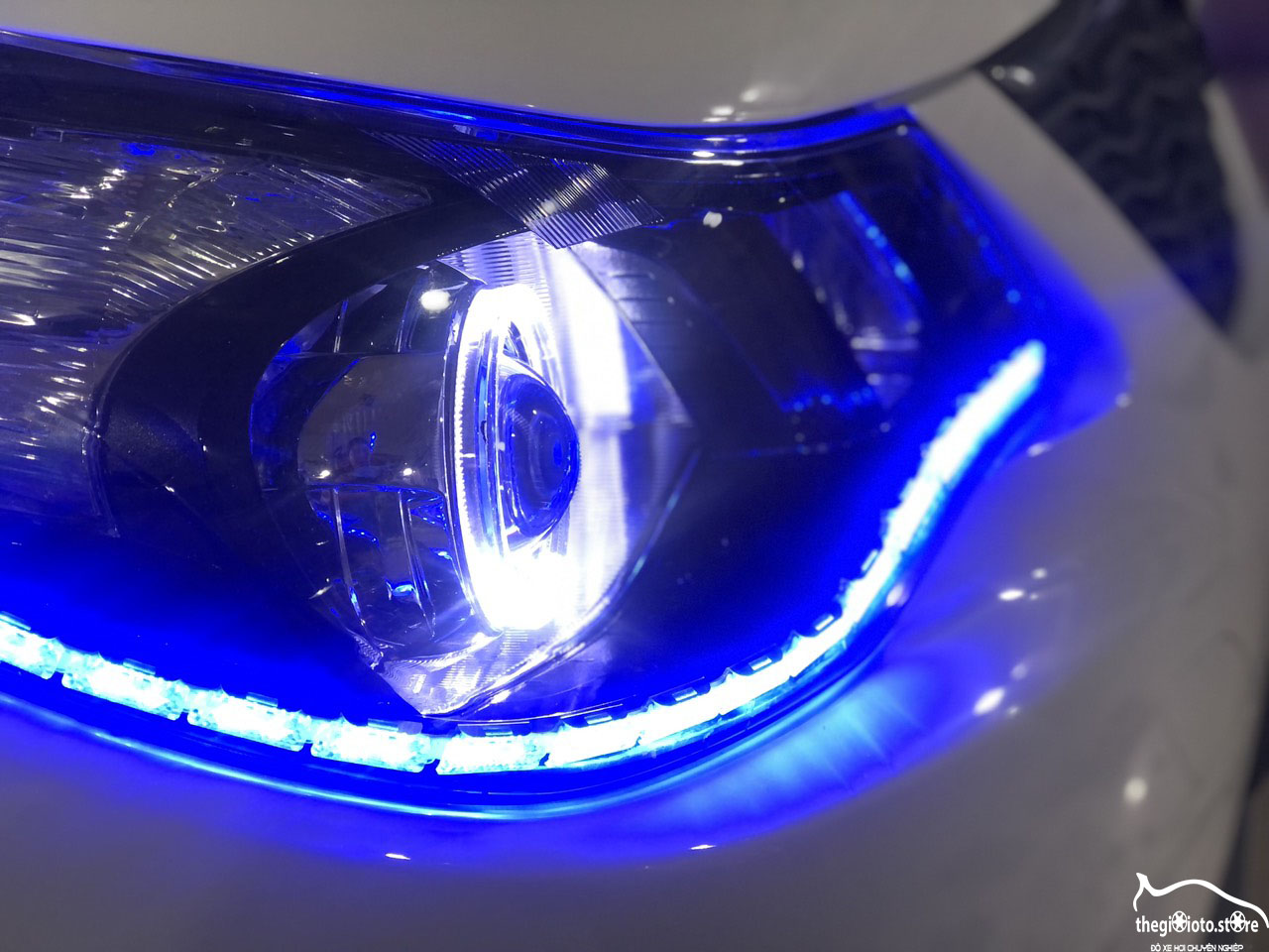 led-aozoom-cho-fadil