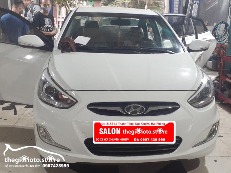 Dọn nội thất xe Accent tại Salon Thế giới Ô tô