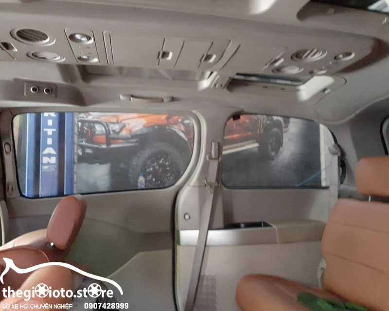Dọn nội thất xe ô tô