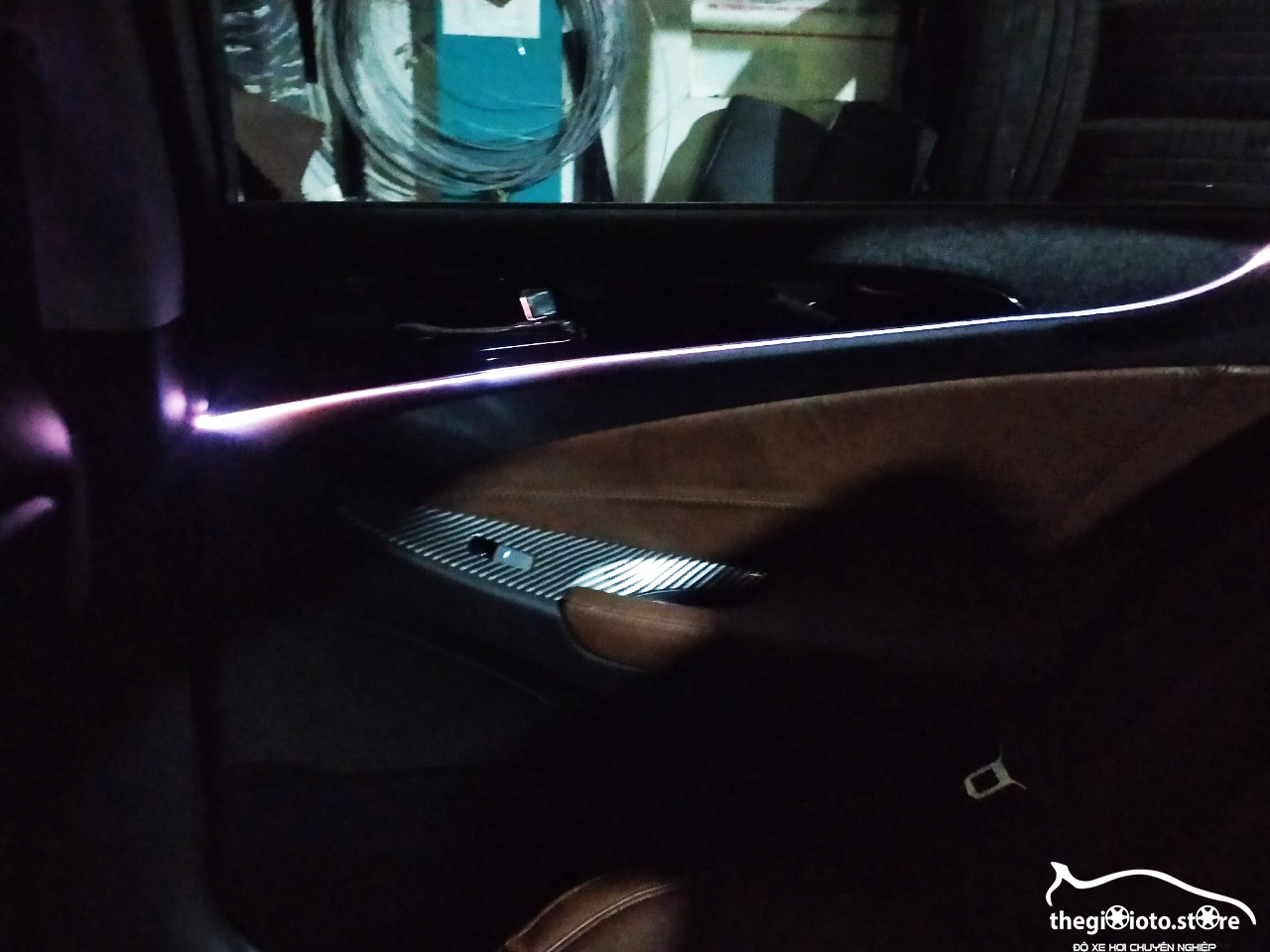 led-vien-cua