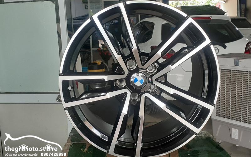 Mâm xe 19 inch đẹp