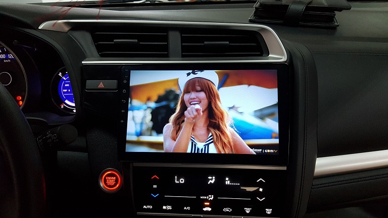 man-hinh-danh-cho-honda-jazz