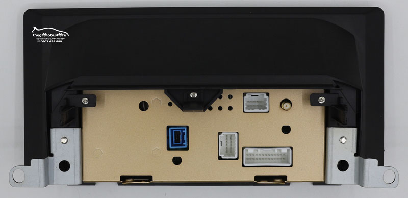 man-hinh-10.25-inch