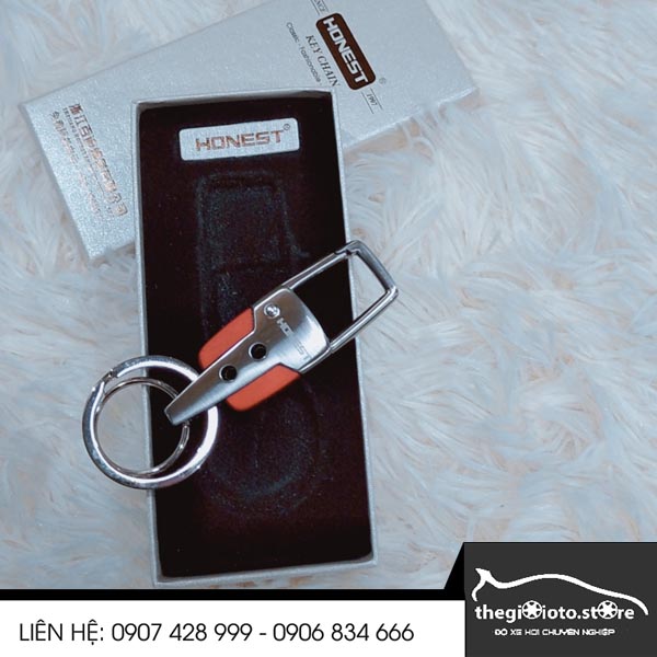 Mẫu móc treo xe loại mới