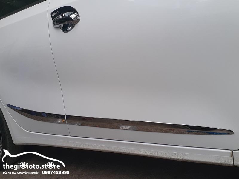 Nẹp sườn xe Cerato