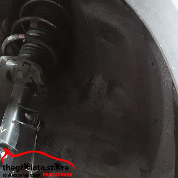 Sơn gầm xe santafe