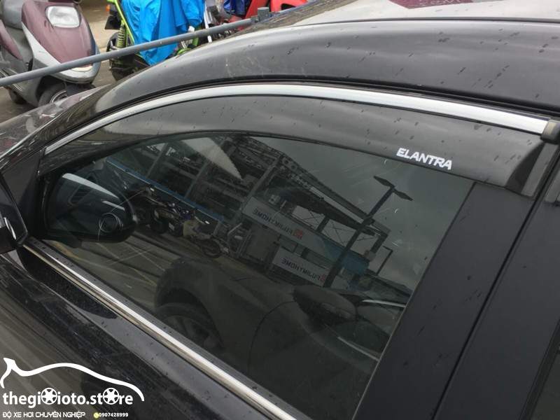 ve-mua-chi-ma-cho-elantra