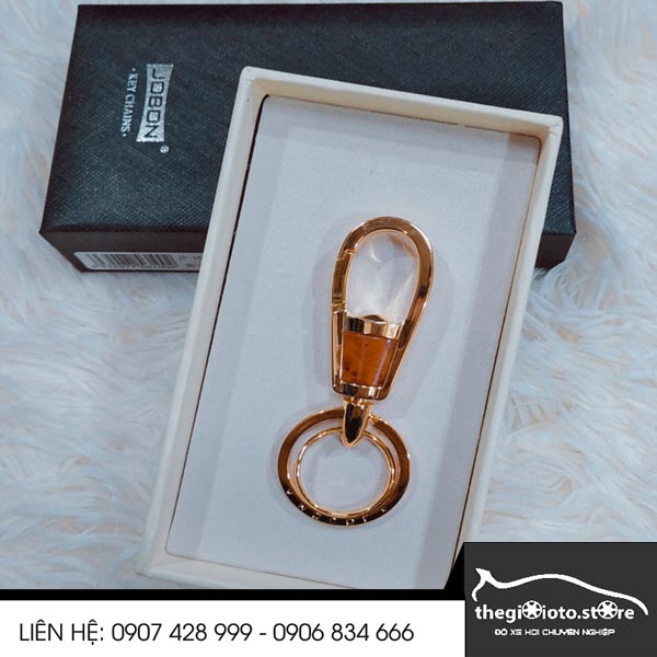 Mọc treo xe mẫu mới