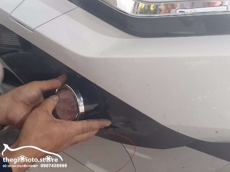 Độ bi gầm xe Xpander