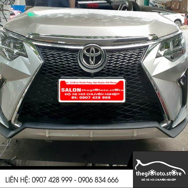 Độ mặt ca lăng xe Lexus 2020 cho xe Camry