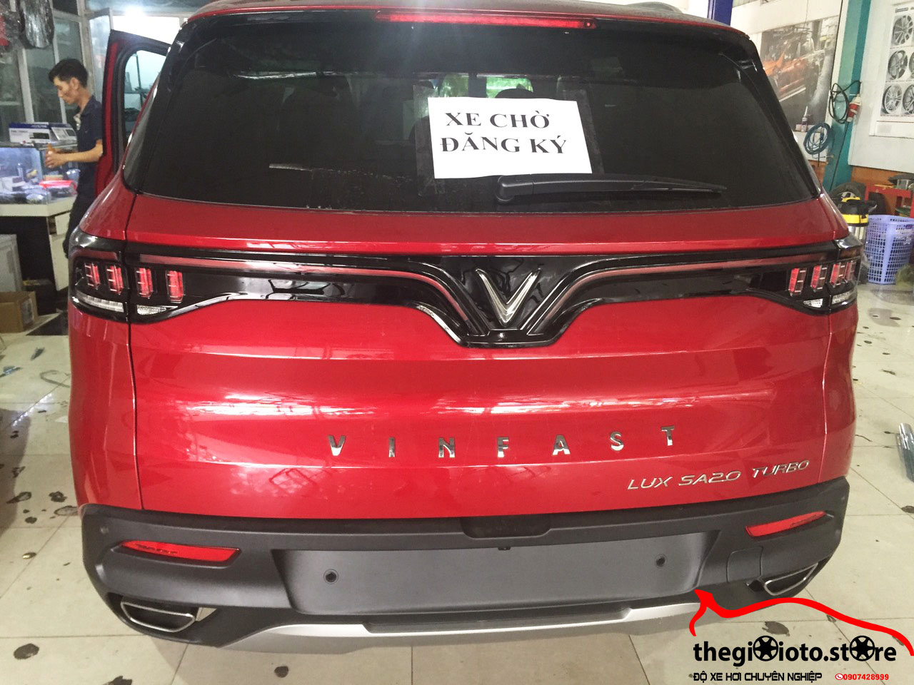 Dán Phim Cách Nhiệt Xe LUX SA 2.0