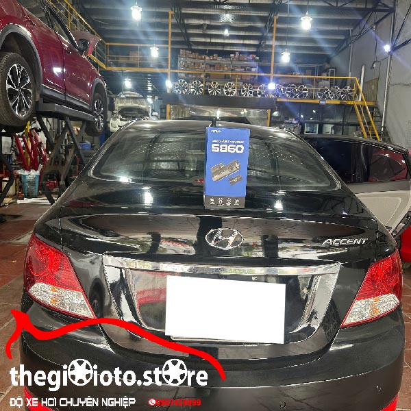 Lắp Cam Hành Trình Cho Xe Accent