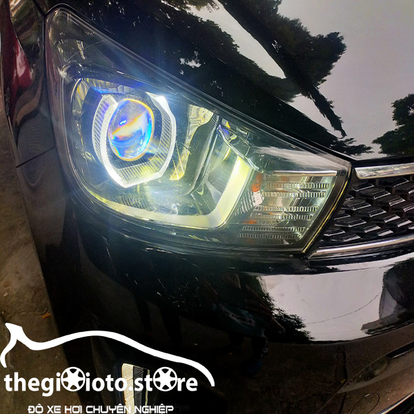 Độ bi aozoom mtaz và led mí BMW cho chiếc xe Kia Soluto