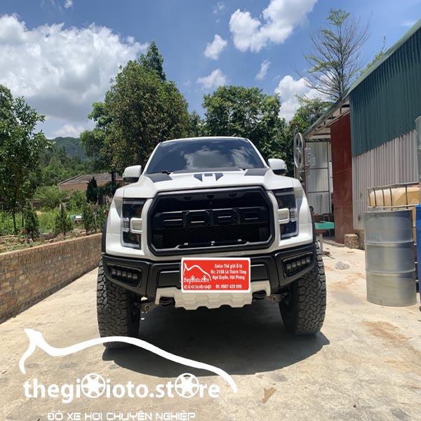 Độ bodykit xe Ford ranger lên Ford F150