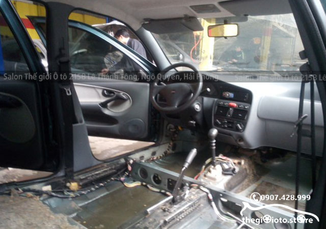 Dọn nội thất xe swift