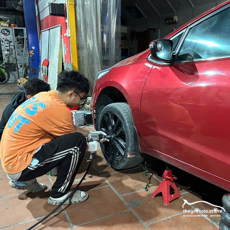Thay Dàn Lốp Milestar cho Xe Kia Cerato