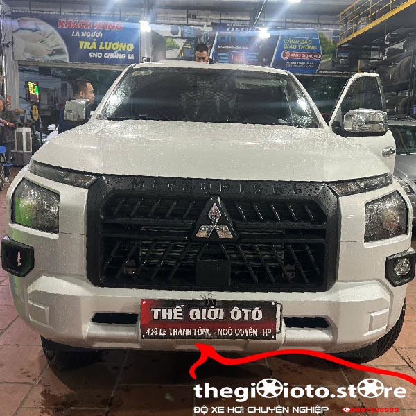 Độ thanh thể thao và nắp cuộn cơ cho Xe triton 2025