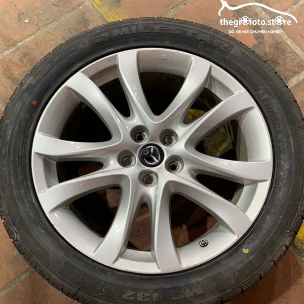 Thay lốp Milestar 235/50R19 cho xe Mazda6