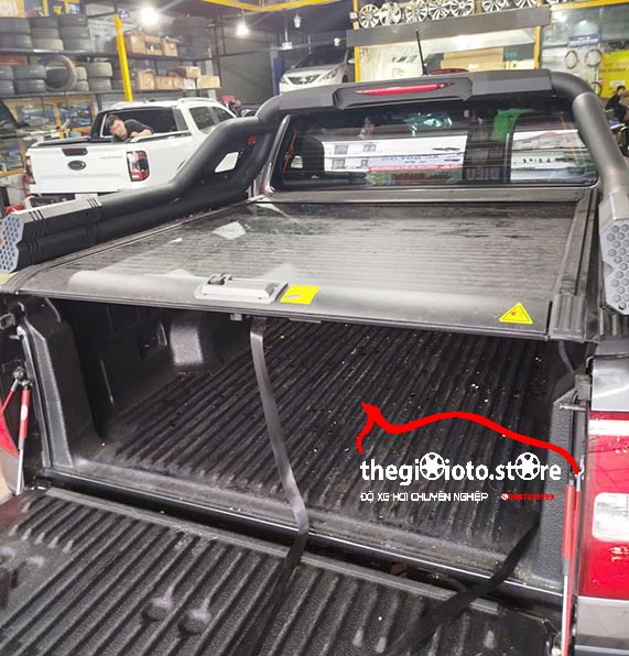 Độ lắp cuộn cơ cho xe ranger Witrack