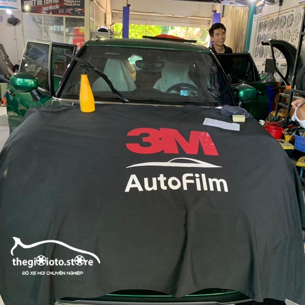 Dán phim cách nhiệt 3M cho xe Minicooper