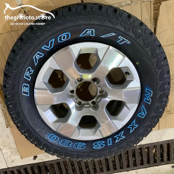 Lắp lốp Maxxis 255/65/r17 cho xe Colorado