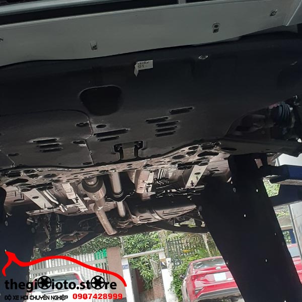 Sơn gầm xe Santafe