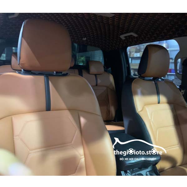 May ghế da cho xe Ford Ranger 2023