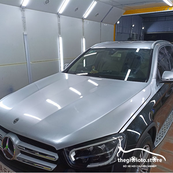 Dán decal nóc cho xe Mercedes GLC 200
